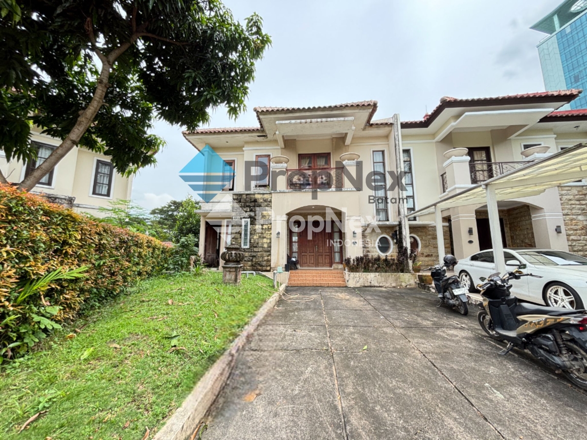 Dijual Rumah Villa Panbil Hadap Taman Batam